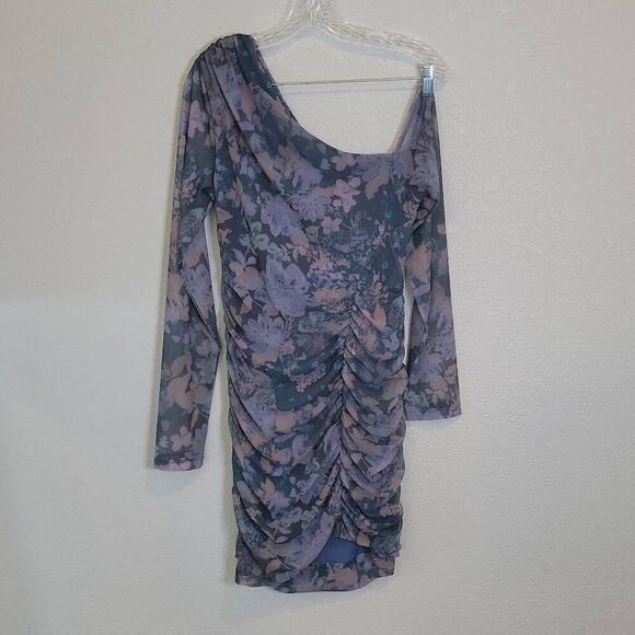 Free People Chloe Long Sleeve One Shoulder Mini Dress Size M - Picture 3 of 10